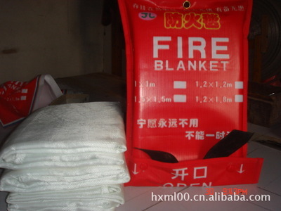 防火安全守護(hù)者 河北衡水金利玻纖制品廠搶“鮮”加工定制最新滅火毯，所有尺寸承載堅固防火墻